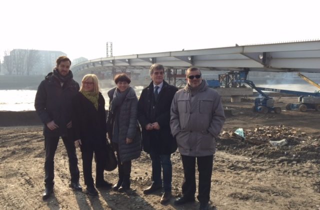 Nuova “visita” ad Alessandria dell’uomo di fiducia di Richard Meier, questa volta per definire i tempi del ponte Nuova “visita” ad Alessandria dell’uomo di fiducia di Richard Meier, questa volta per definire i tempi del ponte