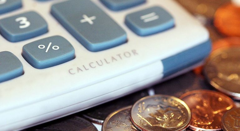 Tasse locali sempre più alte ma è il governo a chiederne di più Tasse locali sempre più alte ma è il governo a chiederne di più