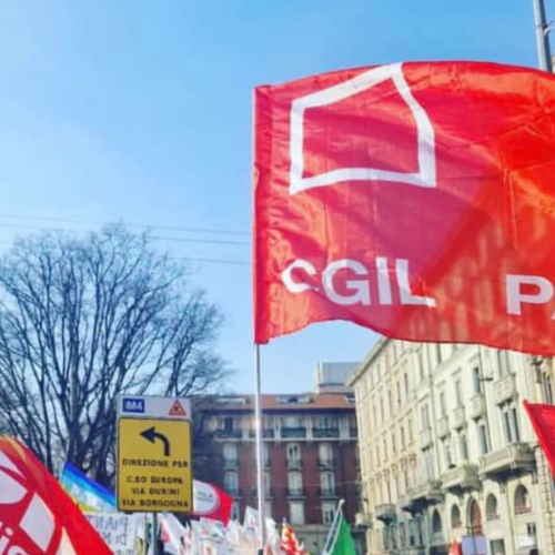 Pavia, il Comune nega il teatro ai sindacati per la Festa del 1° Maggio: “Attività non in linea con gli indirizzi culturali”