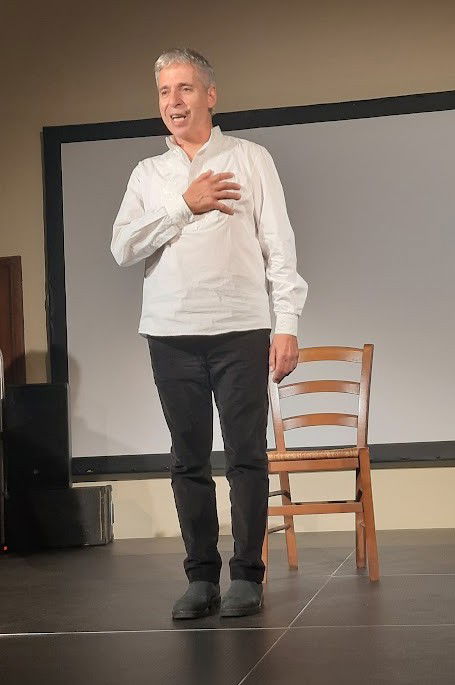 Tra passato e presente, tra il qui e l’oltre. Recensione di “Istorias” a Cunté Munfrà Tra passato e presente, tra il qui e l’oltre. Recensione di “Istorias” a Cunté Munfrà