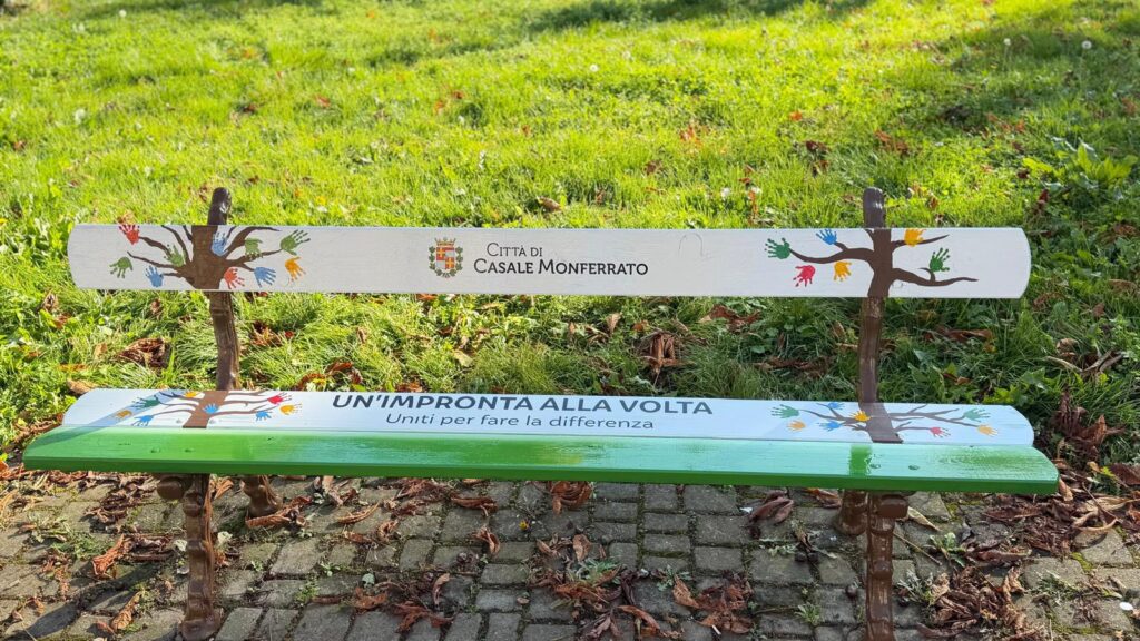 Panchine volontariato Casale