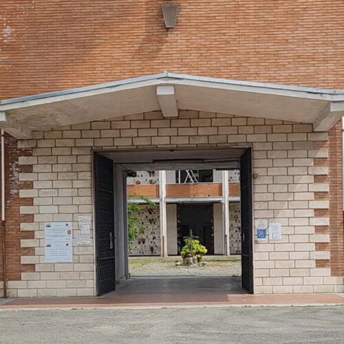 Tutto il cimitero di Spinetta di nuovo accessibile: finiti i lavori dopo il crollo del soffitto all’ingresso Tutto il cimitero di Spinetta di nuovo accessibile: finiti i lavori dopo il crollo del soffitto all’ingresso