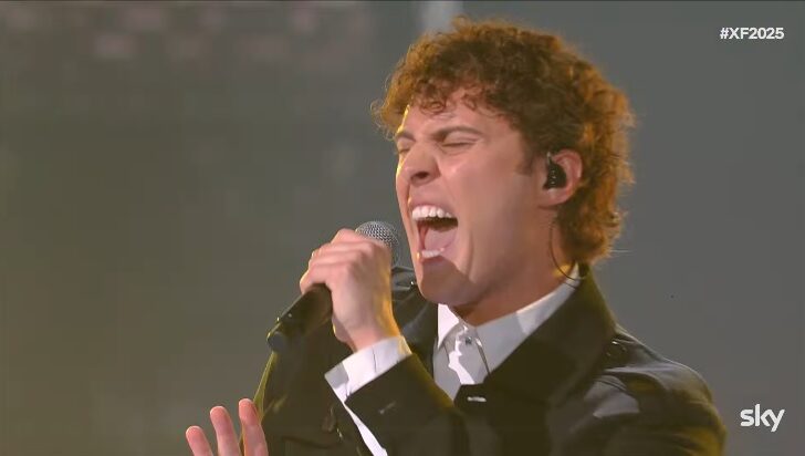 X Factor: il casalese PierC stupisce ancora con una cover di Bruno Mars e passa il turno X Factor: il casalese PierC stupisce ancora con una cover di Bruno Mars e passa il turno