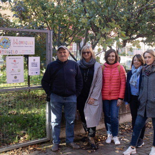 A lezione nella natura: all’orto didattico della scuola Morbelli laboratori sull’acqua per 200 bambini A lezione nella natura: all’orto didattico della scuola Morbelli laboratori sull’acqua per 200 bambini