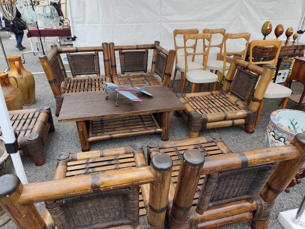 Mobili coloniali Monferrato Antiquaria