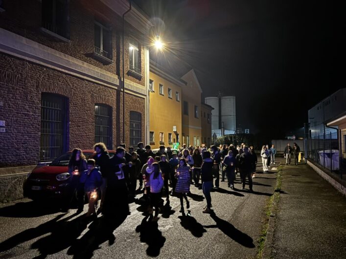 A Robbio la parrocchia sceglie la “Camminata della Luce” invece di Halloween A Robbio la parrocchia sceglie la “Camminata della Luce” invece di Halloween