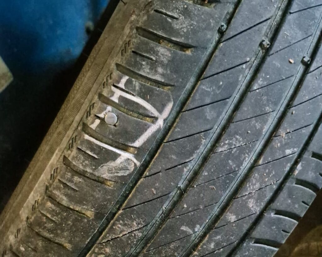 Chiodi abbandonati a San Salvatore Monferrato