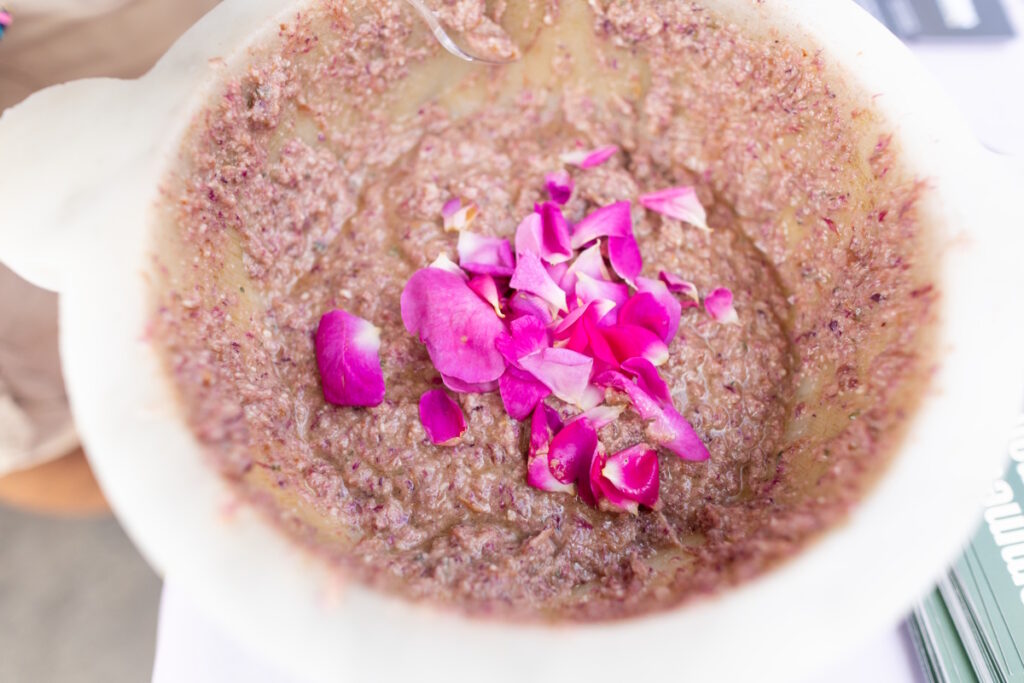 pesto alle rose
