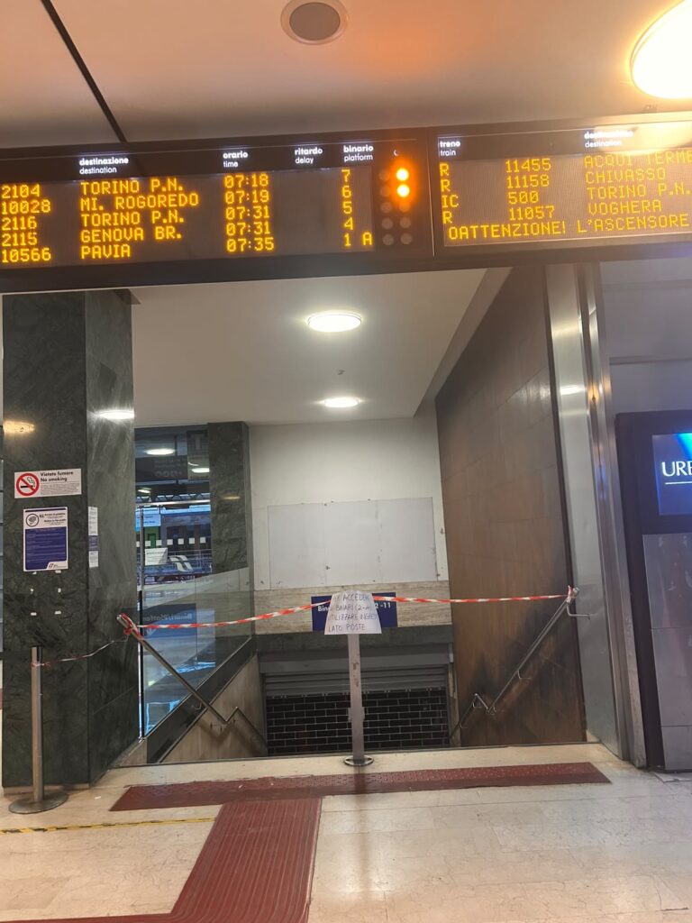 Sottopasso stazione Alessandria chiuso
