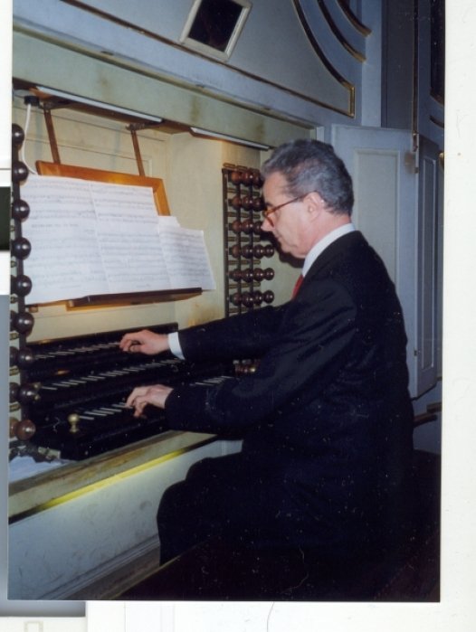 Proseguono i concerti d’organo: il maestro Benedetti suona Bach, Schumann, Mendelssohn e Brahms
