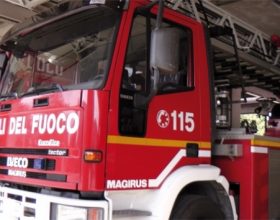 Ennesima auto in fiamme a Casale