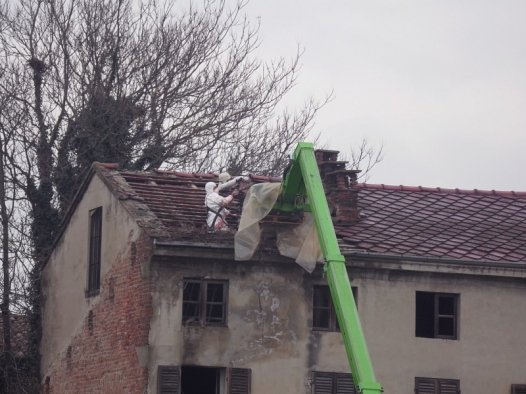 Ex Demar: cominciata la rimozione dei tetti