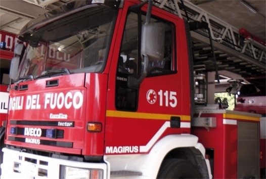 Imponente incendio a San Salvatore: in fumo 500 quintali di mais