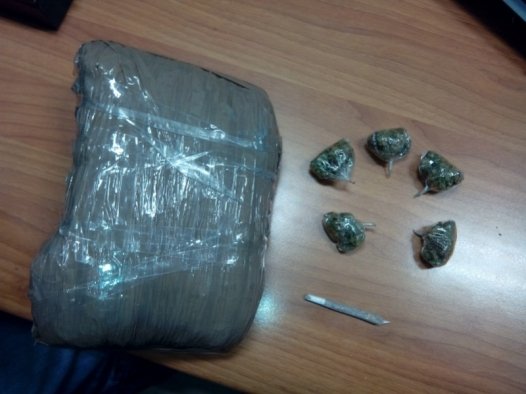 Alessandrino beccato dalla Guardia di Finanza con 900 grammi di marijuana e una pistola d’epoca illegale