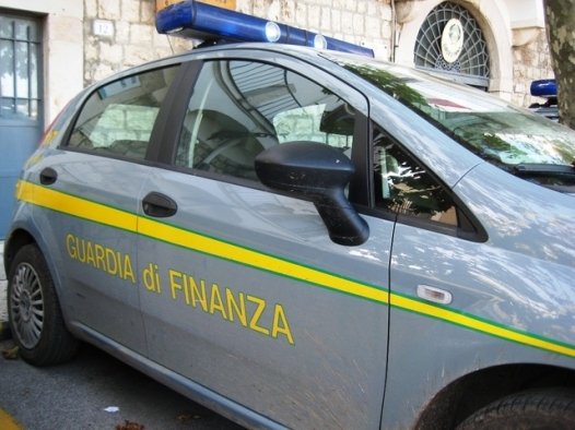 Guardia di Finanza scopre evasione da un milione di euro