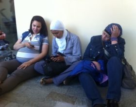 Occupazione Atc: sei ore di presidio per reclamare il diritto alla casa