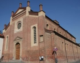 Palazzo Rosso recupera i fondi per ridare splendore a Piazza Santa Maria di Castello