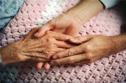 Sabato la giornata mondiale dell’Alzheimer: in ospedale un incontro e visite per tutta la giornata