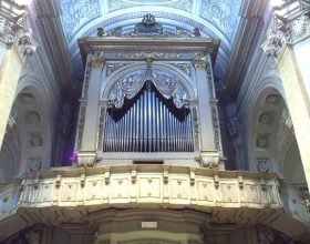 Massimo Gabba suona l’organo della Chiesa San Paolo