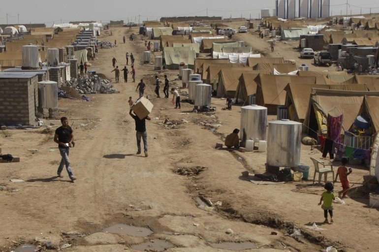 Palazzetti sui profughi a Casale: “non sono un costo, anzi”