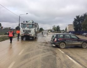 Carabinieri al lavoro da ieri nel novese e tortonese per aiutare gli alluvionati: decine gli interventi