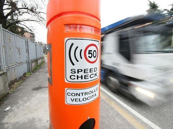 Casale “accelera” sulla sicurezza stradale: nove Velo Ok a Roncaglia e Terranova