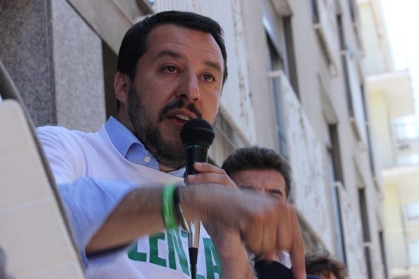Salvini a Valenza: “saremo la sorpresa e se andiamo al ballottaggio torno” [FOTO] [VIDEO]
