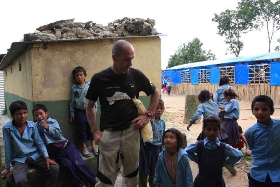Partita la missione di ‘Passo dopo passo’ in Nepal: il diario di viaggio