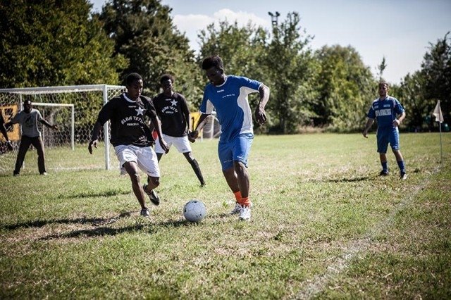 Anche da Casale in campo per dare un calcio al razzismo