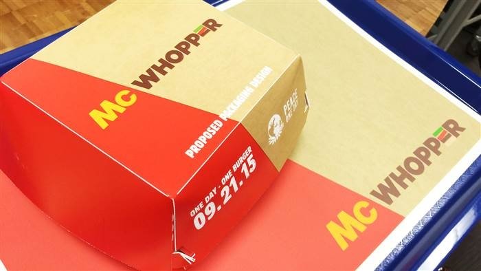 Un panino per la pace tra McDonald’s e Burger King
