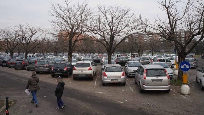 Denunciati altri due parcheggiatori abusivi in piazzale Berlinguer