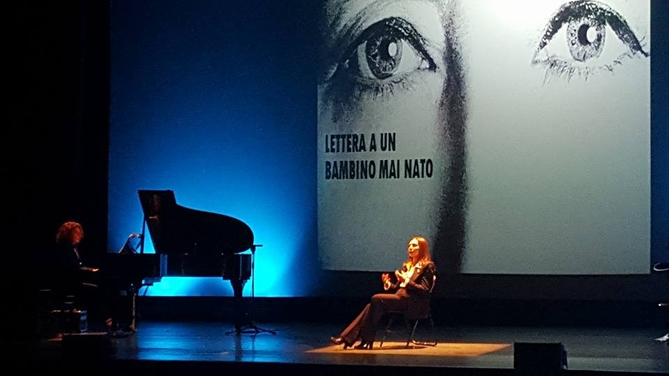 La donna Oriana Fallaci. Recensione de “Le Parole di Oriana” al Teatro Alessandrino