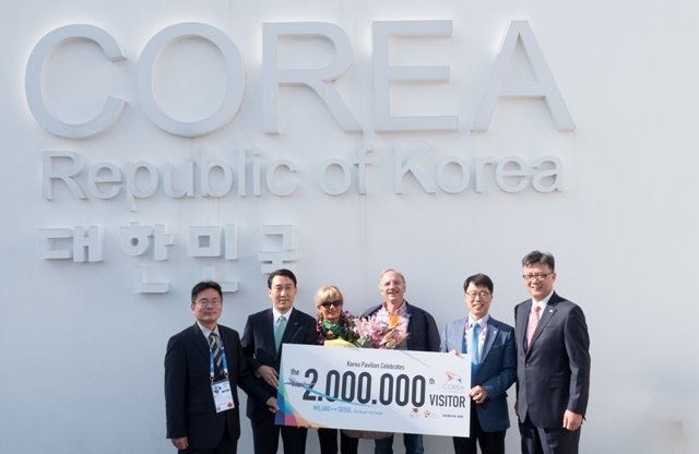 Expo: è tortonese la visitatrice numero 2 mila del Padiglione Corea