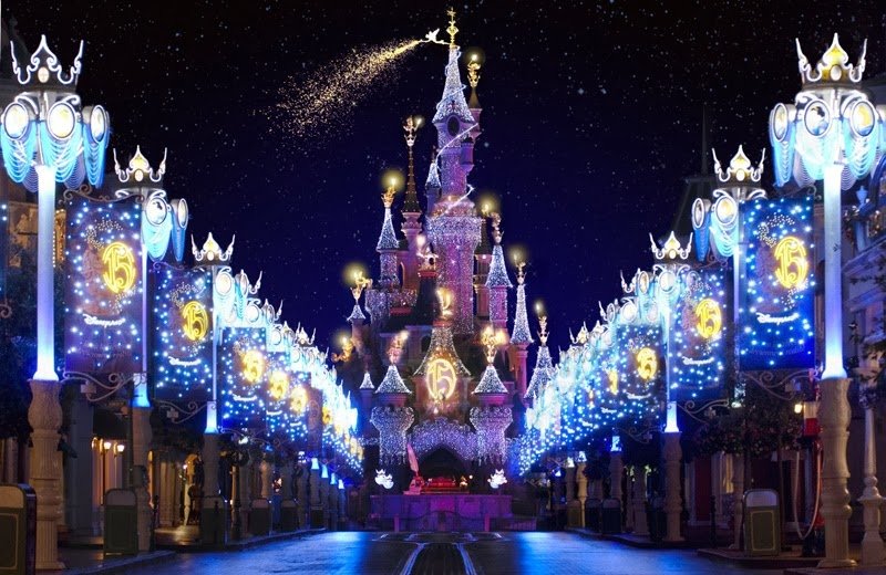 A Disneyland Paris si apre un Natale “Frozen” ricco di magia, attrazioni e incontri principeschi