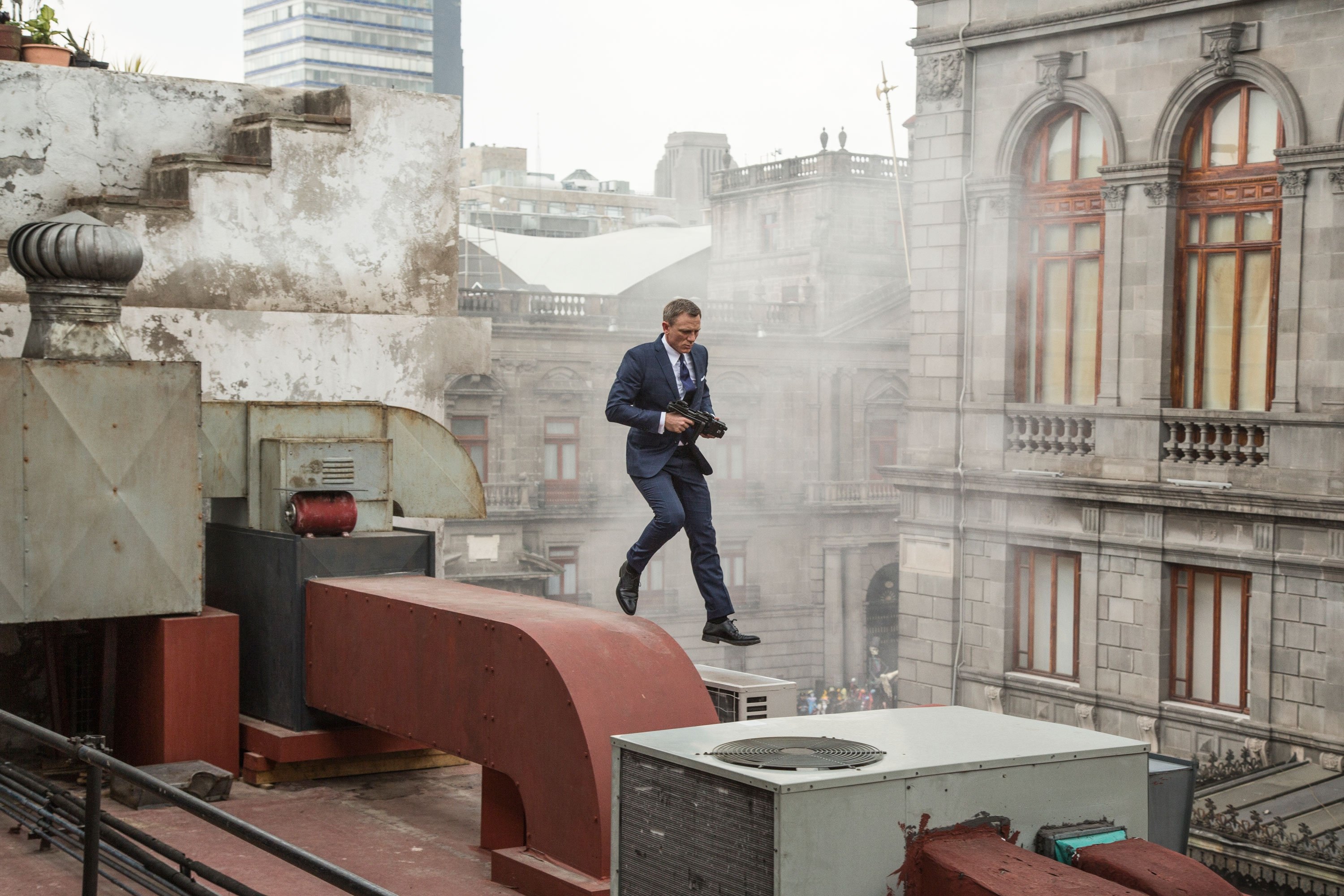 Il nuovo capitolo della saga di 007 e le altre novità al cinema