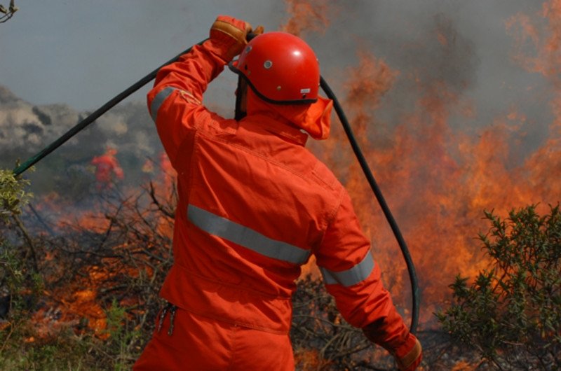 Ancora massima allerta per incendi boschivi in Piemonte