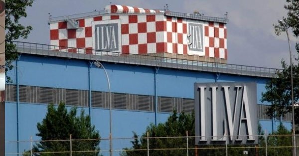 La Camera approva il decreto Salva Ilva e i sindaci delle città siderurgiche chiedono un confronto con Palazzo Chigi