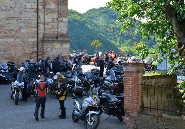 I moto club Madonnina dei Centauri e Colli di Crea da Papa Francesco per il Giubileo dei Motociclisti