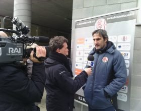 Mister Gregucci e le “grandi speranze” di fare la storia contro il Milan: “Difficile ma la squadra è viva”