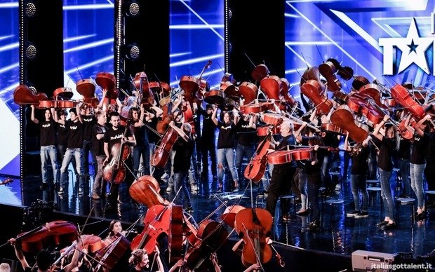Italia’s got talent: 100 mila sì per i 100 cellos. Tra loro diversi artisti alessandrini