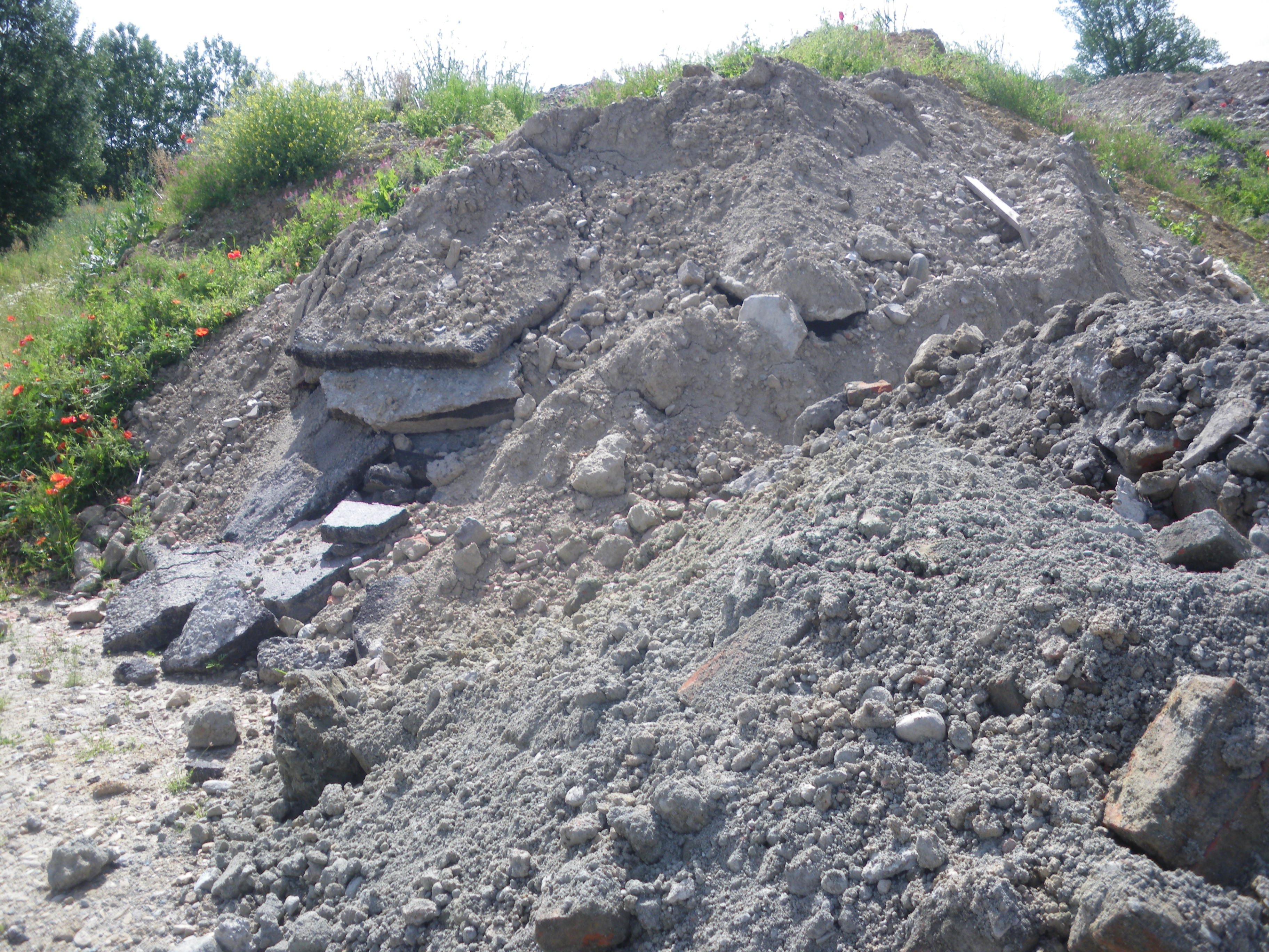 Azienda riceve cumulo di terre da scavo inidonee. Il Noe denuncia l’amministratore