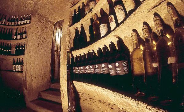 Il Monferrato piace agli stranieri per cultura, arte e anche il vino