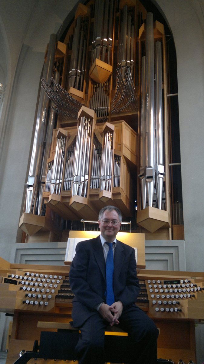 A Oviglio il Maestro Alessandro Bianchi inaugura l’organo Marin