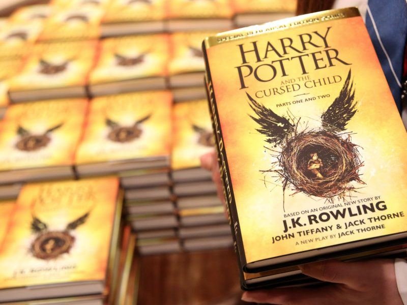 Mezzanotte in libreria, scatta l’Harry Potter mania
