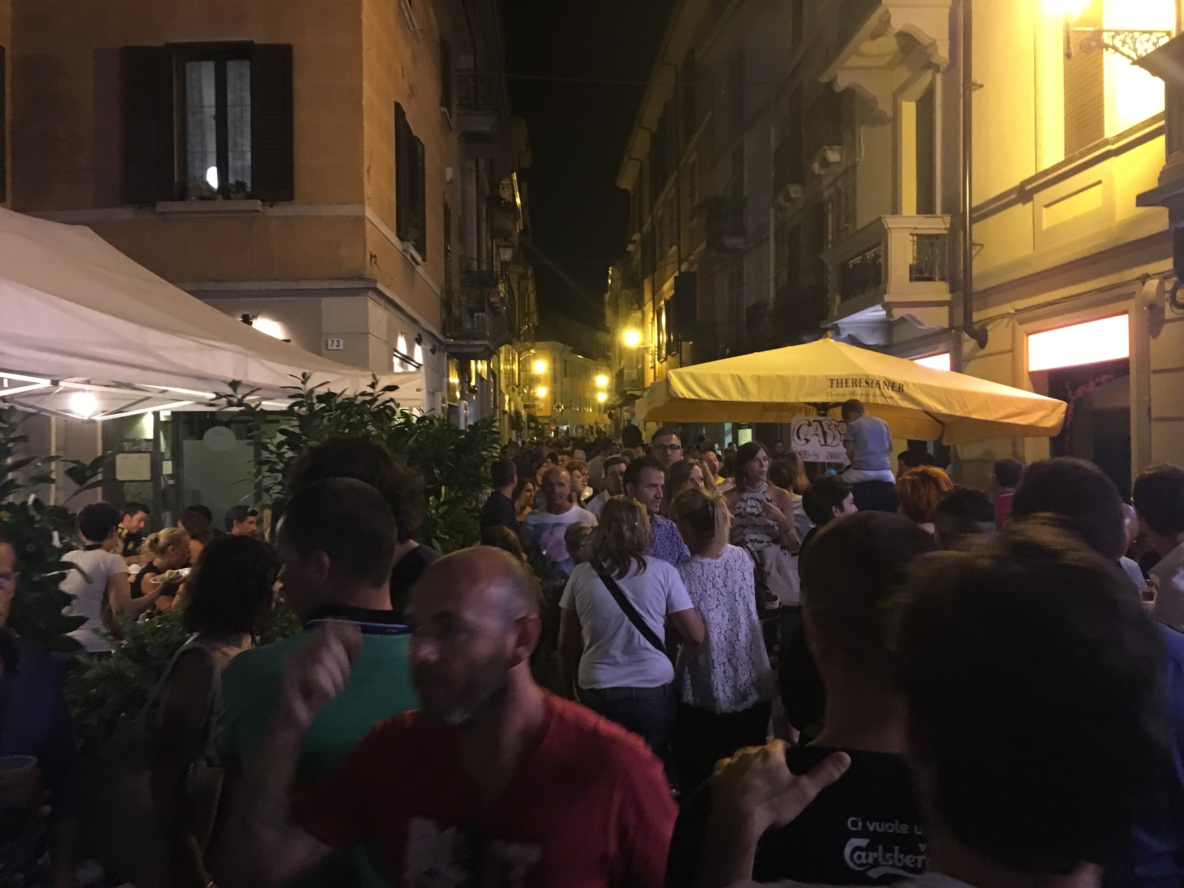 Il vero Capodanno ad Alessandria è il 31 agosto: un fiume di persone in centro a festeggiare [VIDEO]