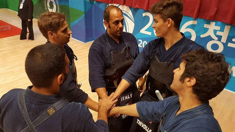 Kendo: due argenti per Fabrizio Mandia, capitano dell’Europa alle “olimpiadi” delle arti marziali