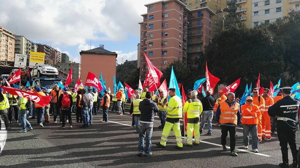 Il 19 ottobre sciopero dei lavoratori edili impiegati nelle società autostradali per fermare i licenziamenti