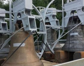 Un concerto dei Campanari e un annullo filatelico per la fine dei restauri della chiesa della SS.Trinità di Pecetto