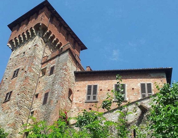 Borghi, chiese, cantine, castelli e botteghe, la FAImarathon riscopre i pittoreschi scorci dell’Ovadese