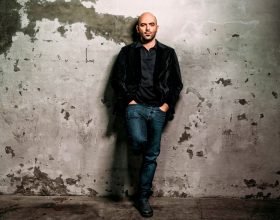 Al Festival di Sanremo 2022 ospite Roberto Saviano: i libri più importanti dello scrittore